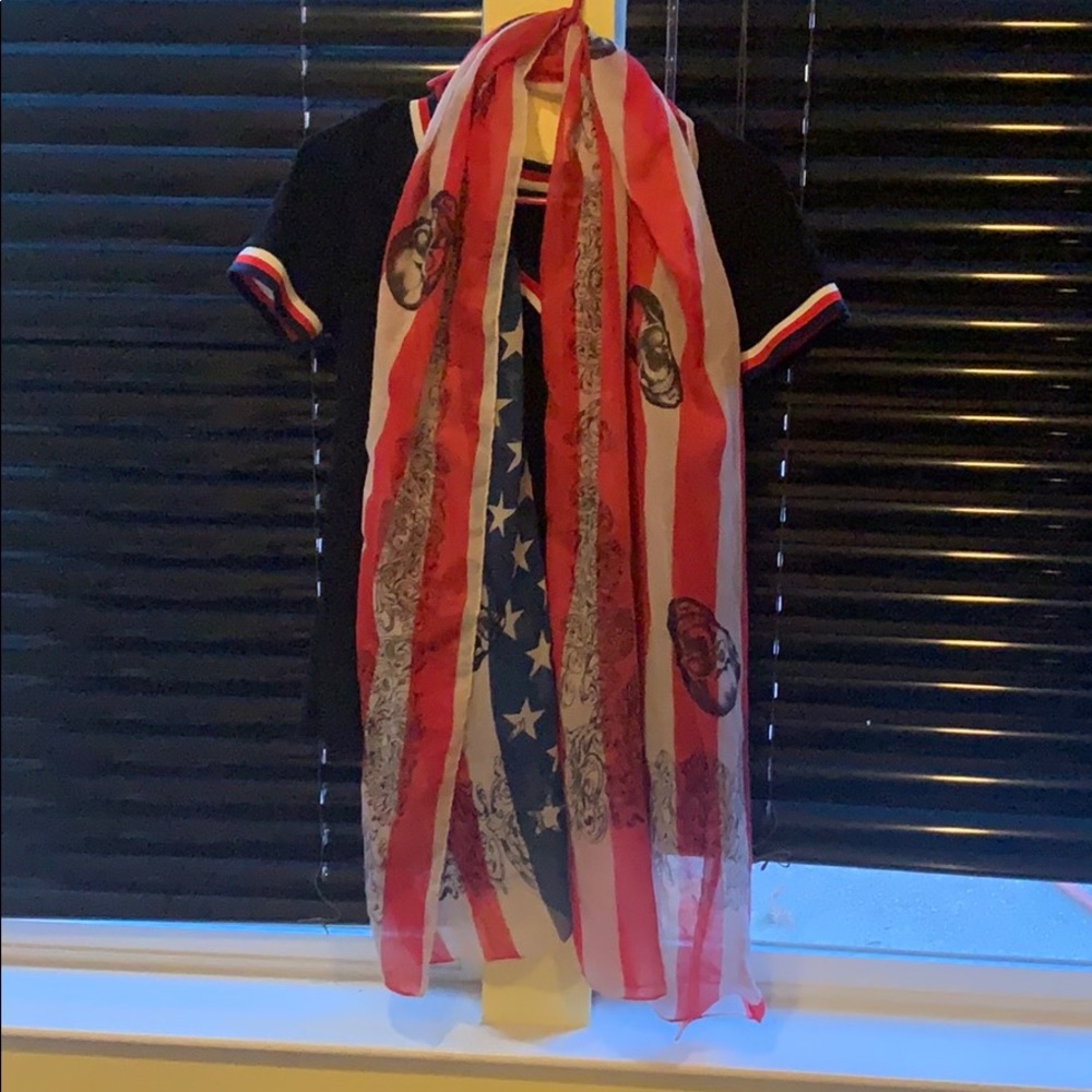 Tee & Scarf Bundle - Picture 3 of 4